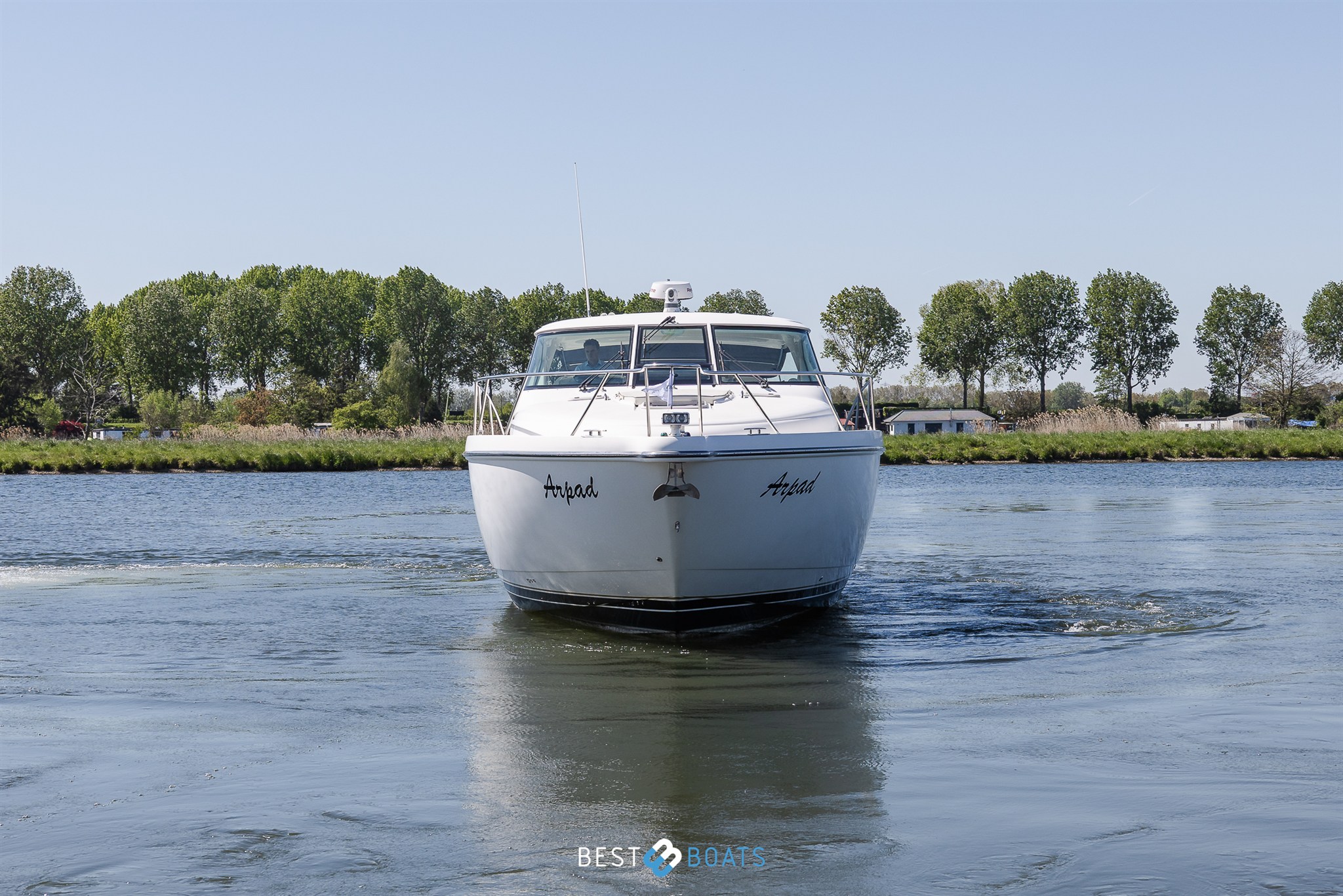 Tiara Yachts 4300 Sovran — foto 8 van 9