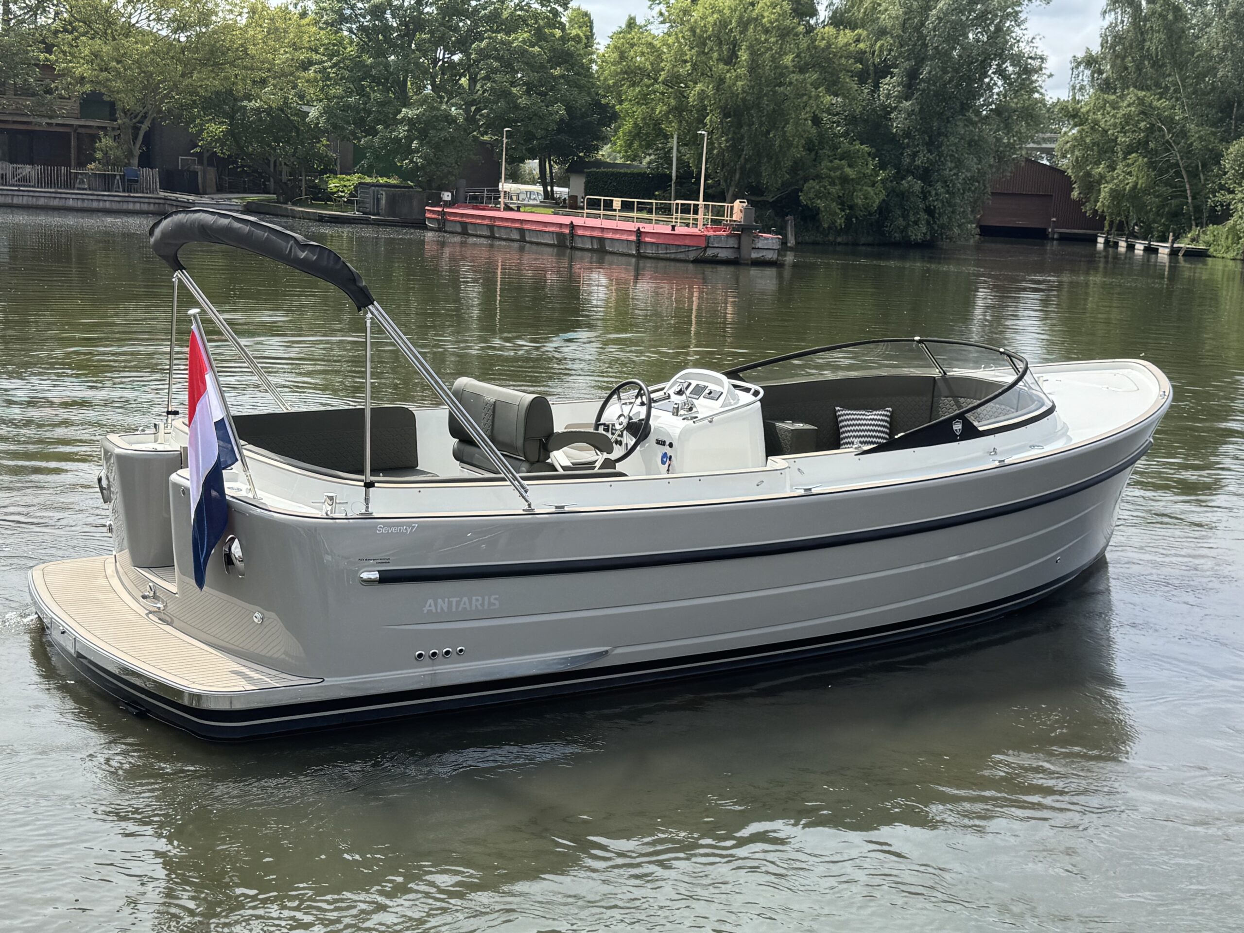 Antaris Seventy7 Sport (luxe uitvoering) — foto 4 van 44