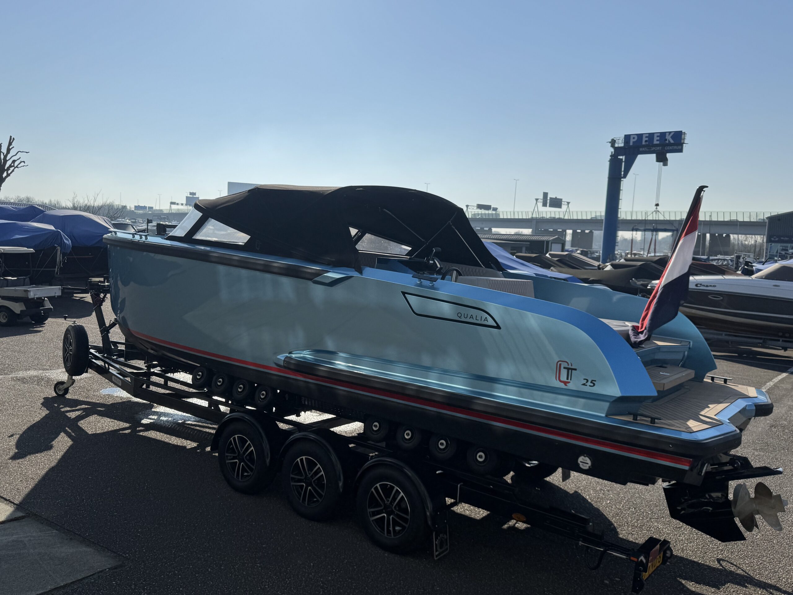 Qualia QT25 — foto 6 van 22