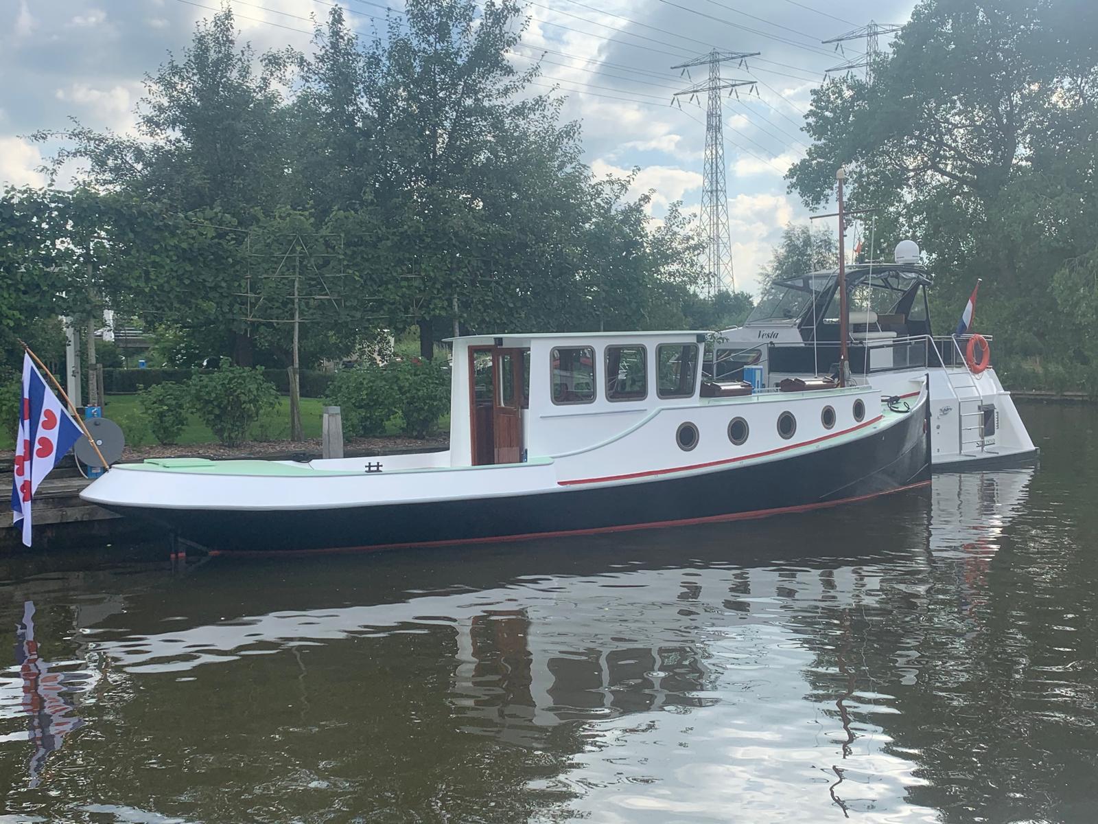 Amsterdamse Sleepboot 13.00 — foto 2 van 17