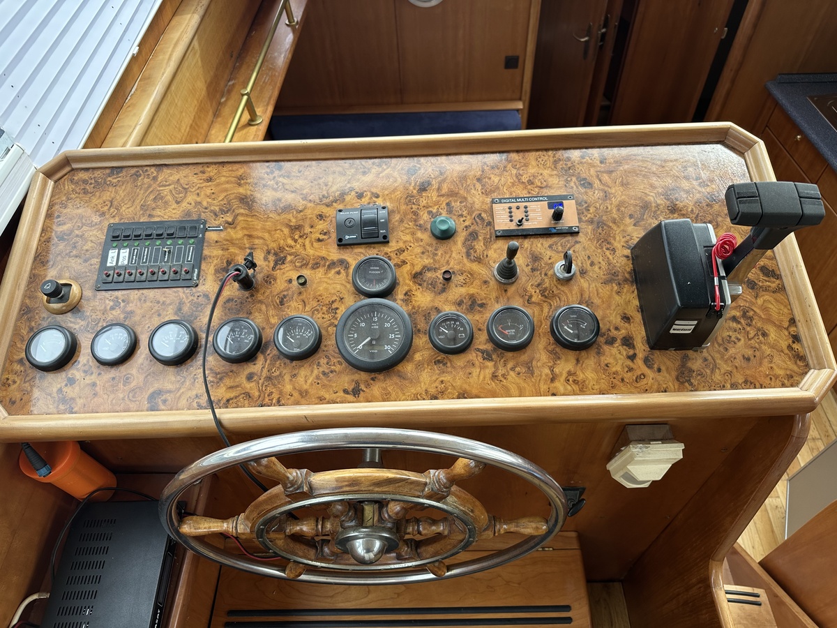 Motorjacht GSAK — foto 14 van 47