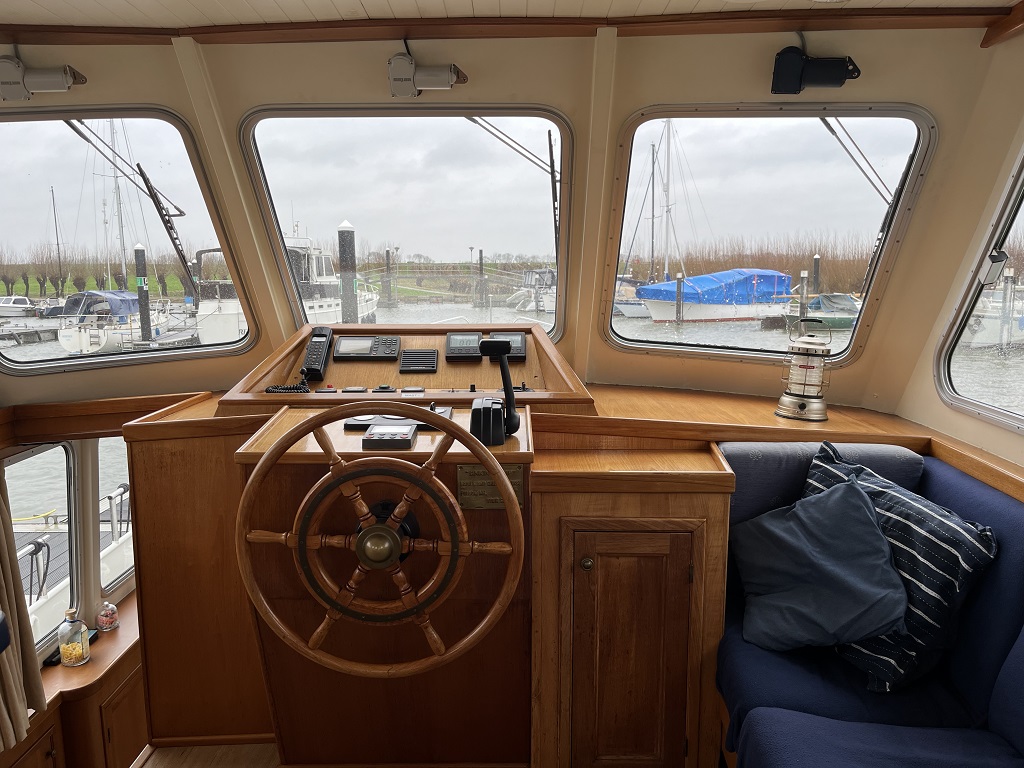 Blauwe Hand Trawler 1400 — foto 3 van 39