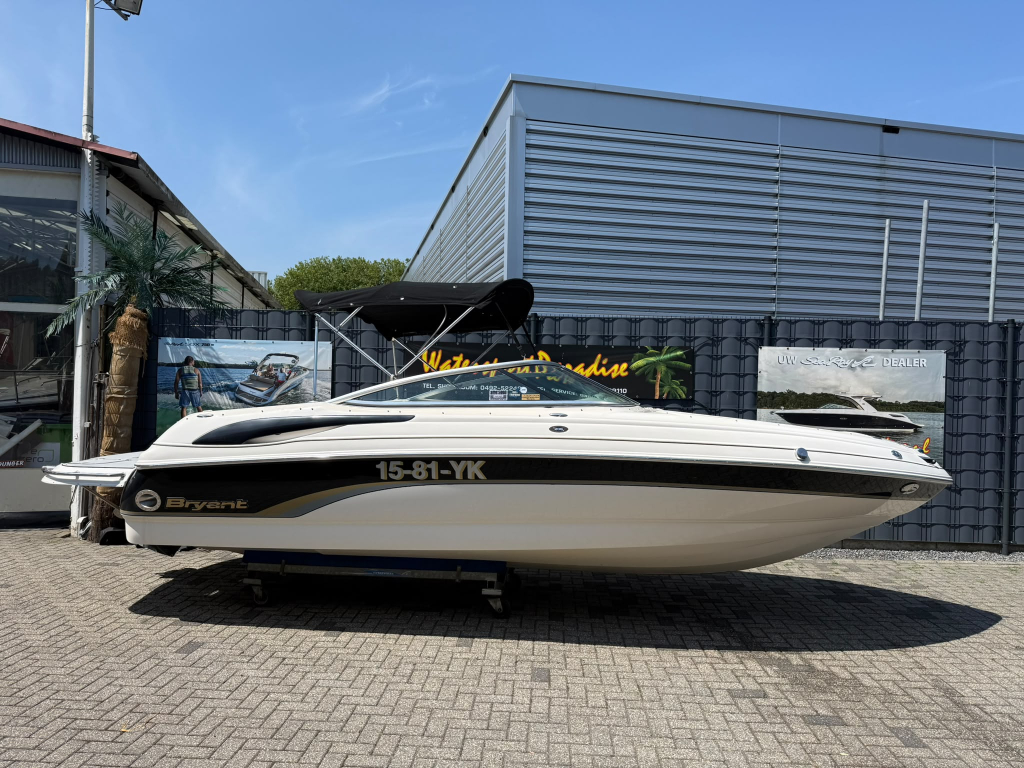 Bryant 206 Bowrider — foto 2 van 31