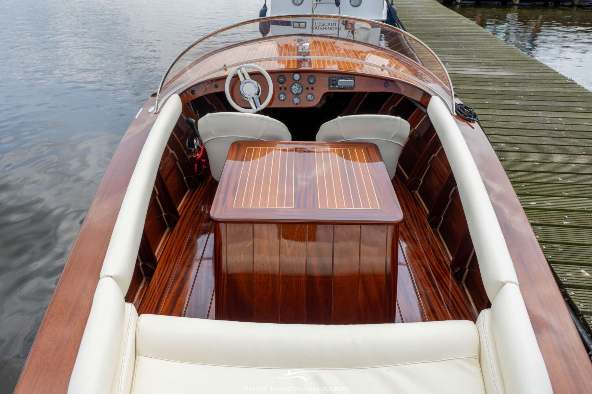 Divank Uscire 635 — foto 18 van 39