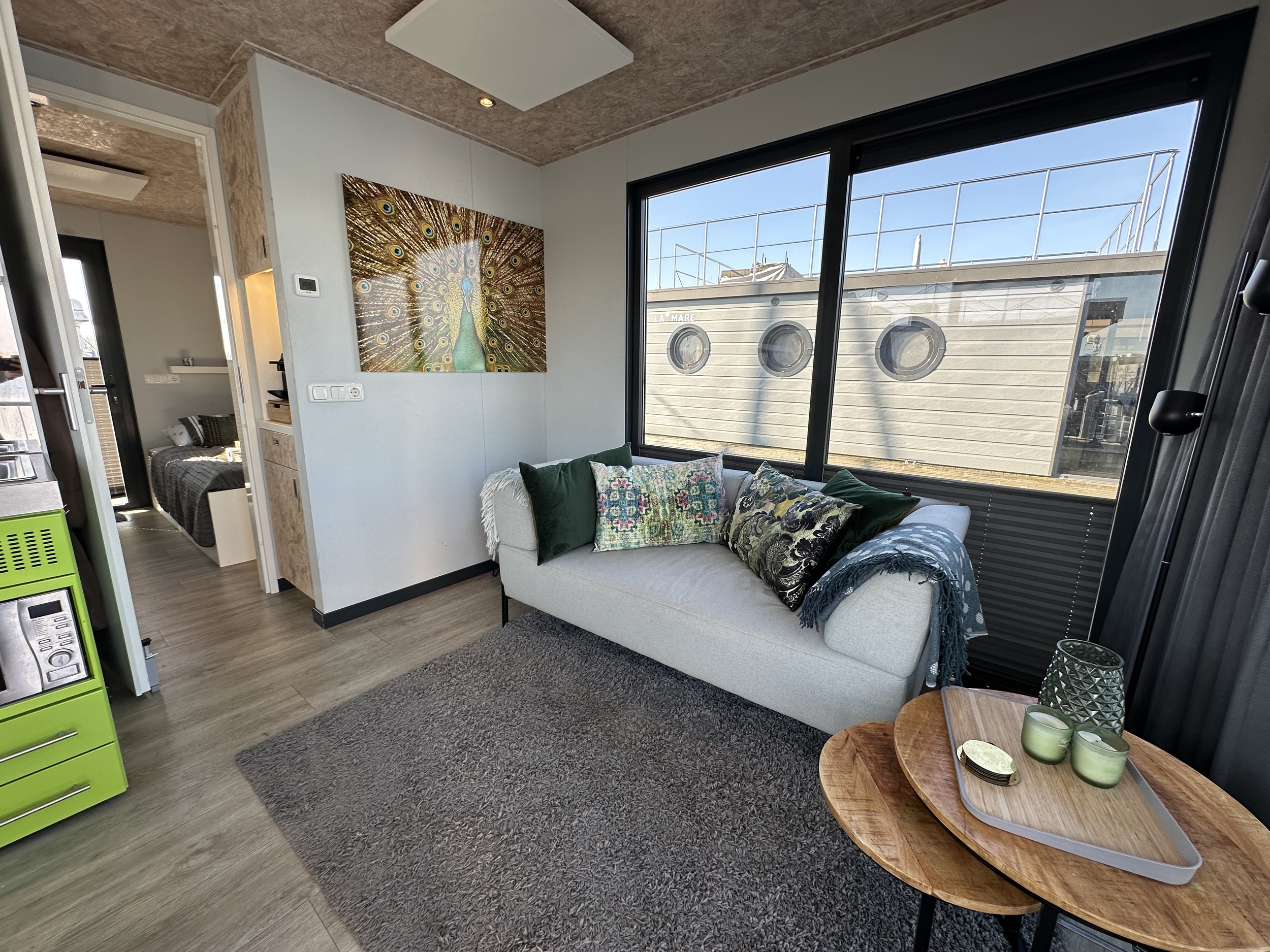 Gielissen Marin Home 32 Tiny Houseboat — foto 13 van 43