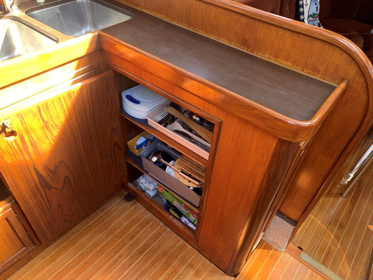 Beneteau Evasion 37 — foto 59 van 133