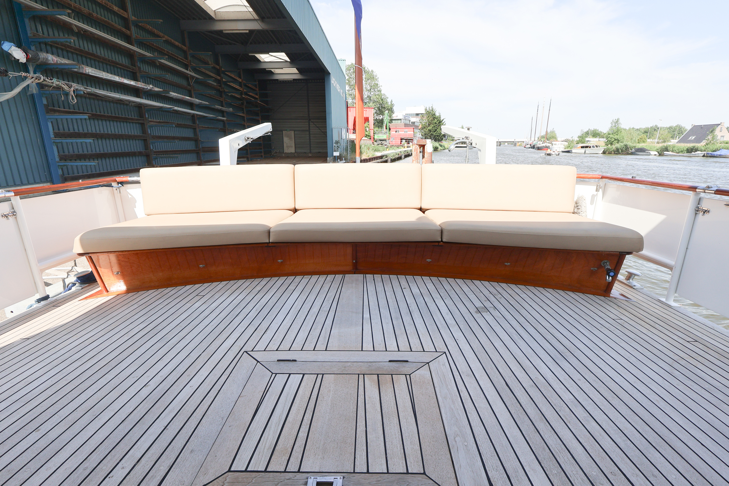 Super Van Craft 14.95 — foto 15 van 54