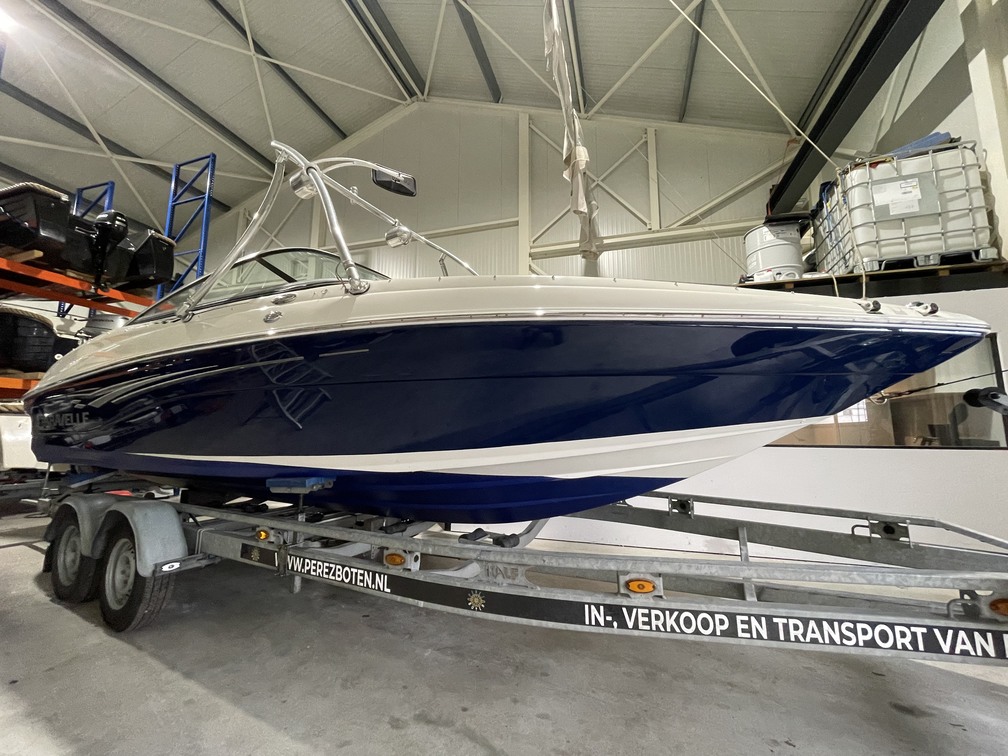Caravelle 237 LS Bowrider — foto 5 van 12