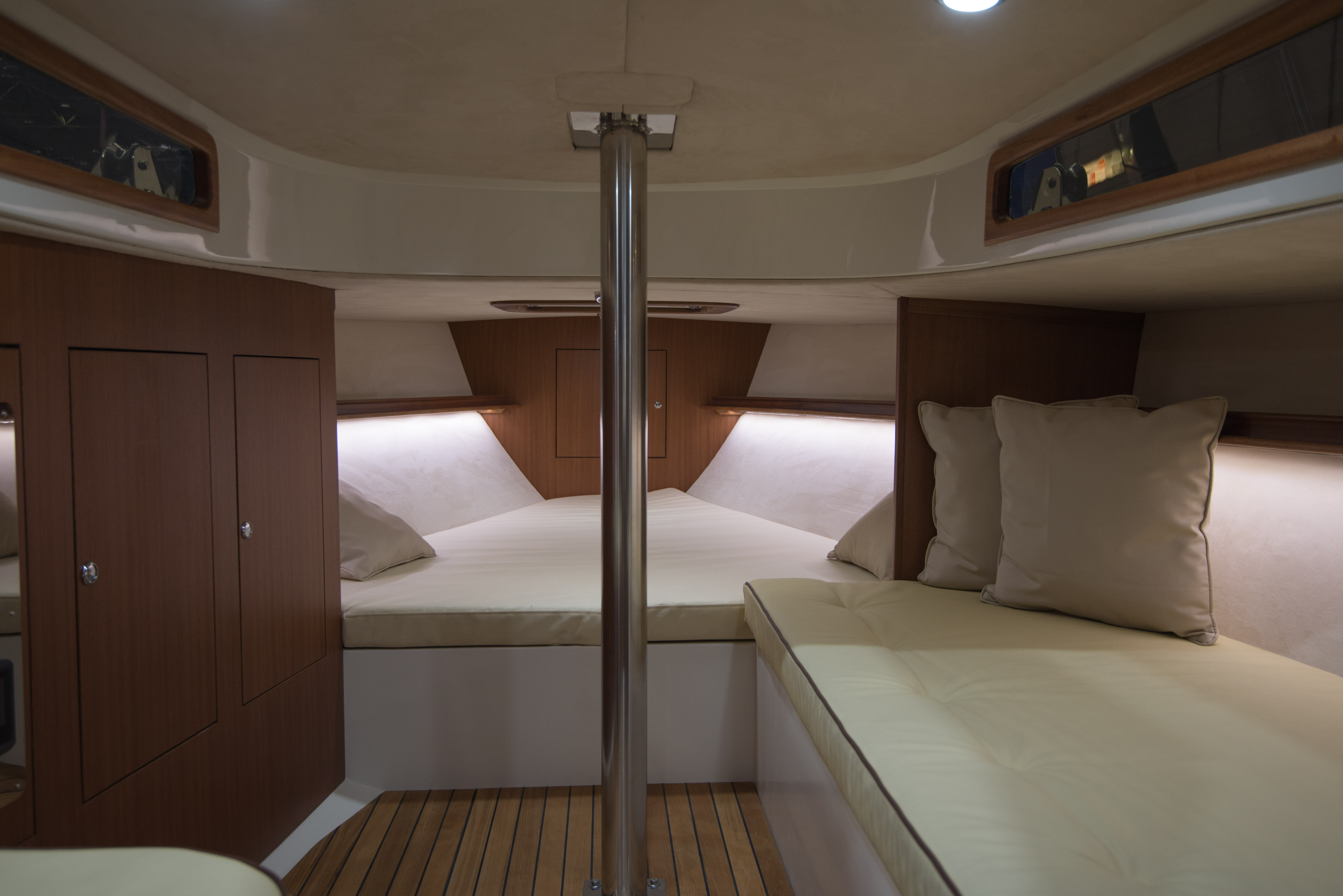 Hoek Design Eagle 38 New Build Series — foto 7 van 11