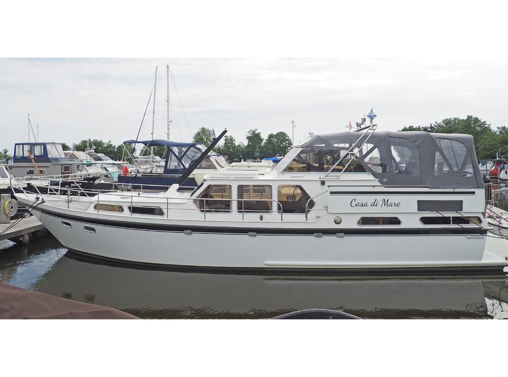 Gijs van der Valk, Sprang Capelle Valk Kruiser 1350 — foto 8 van 11