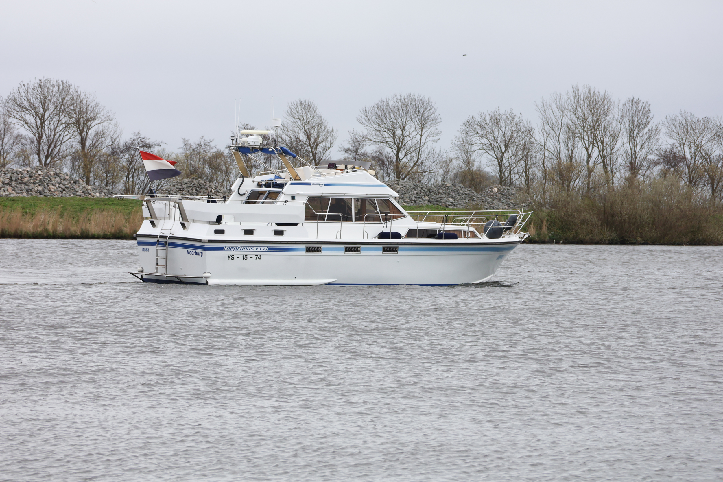Neptunus 133 Flybridge — foto 7 van 34