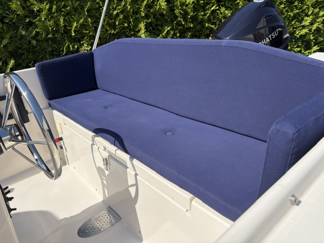 Blue sloep 475 met Tohatsu 9.8 PK en  Buiskap — foto 9 van 13