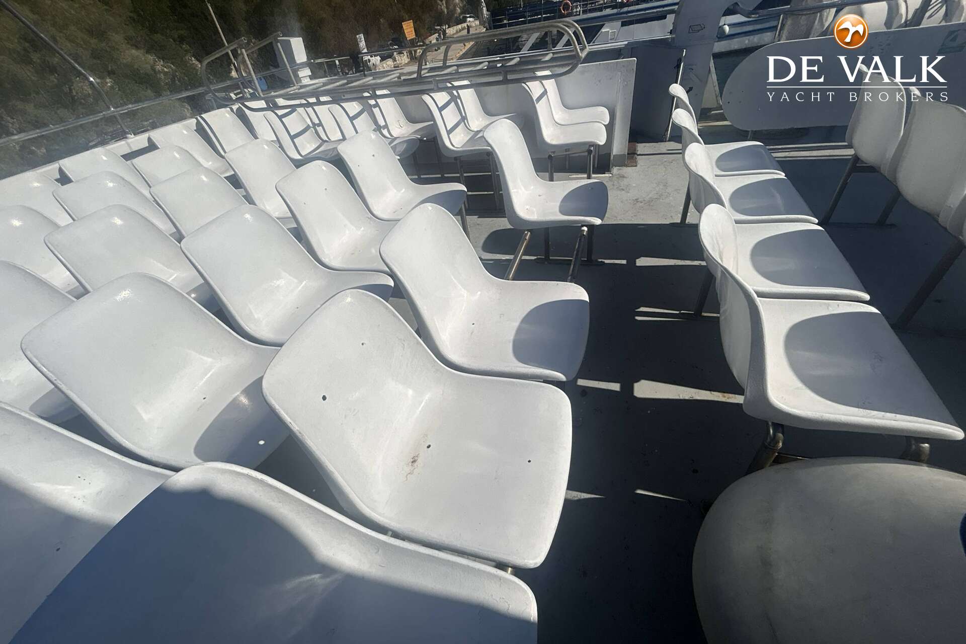 PASSENGERS SHIP CODECASA 30 — foto 16 van 40