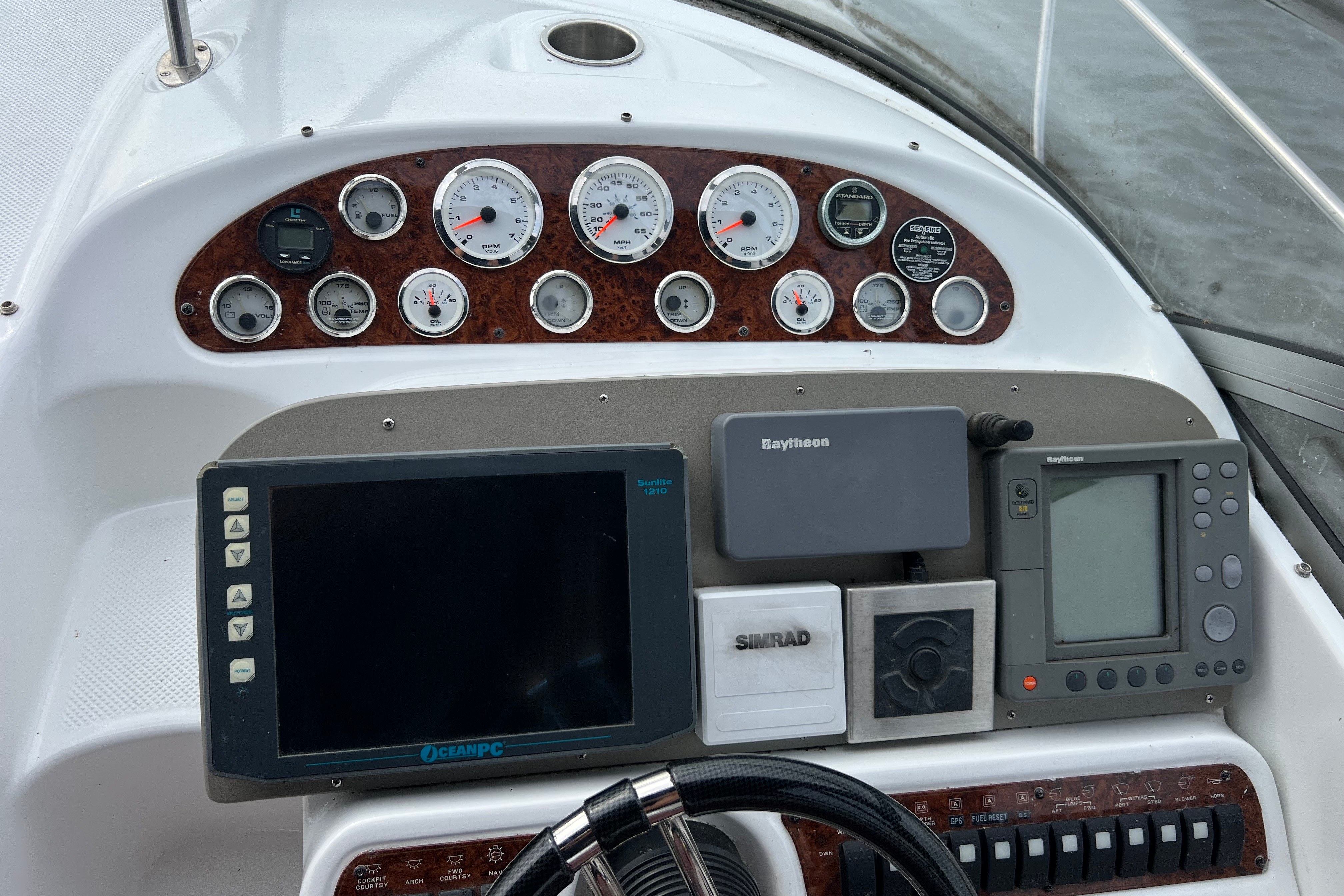 Bayliner 3055 Ciera Sunbridge DX/LX — foto 34 van 57