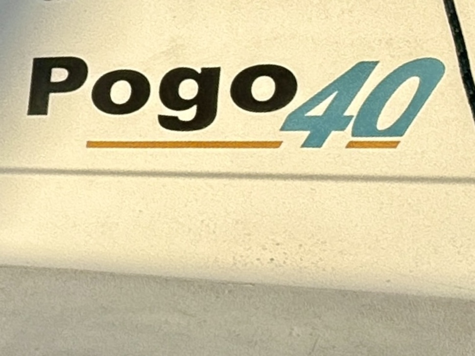 Pogo 40 — foto 8 van 12