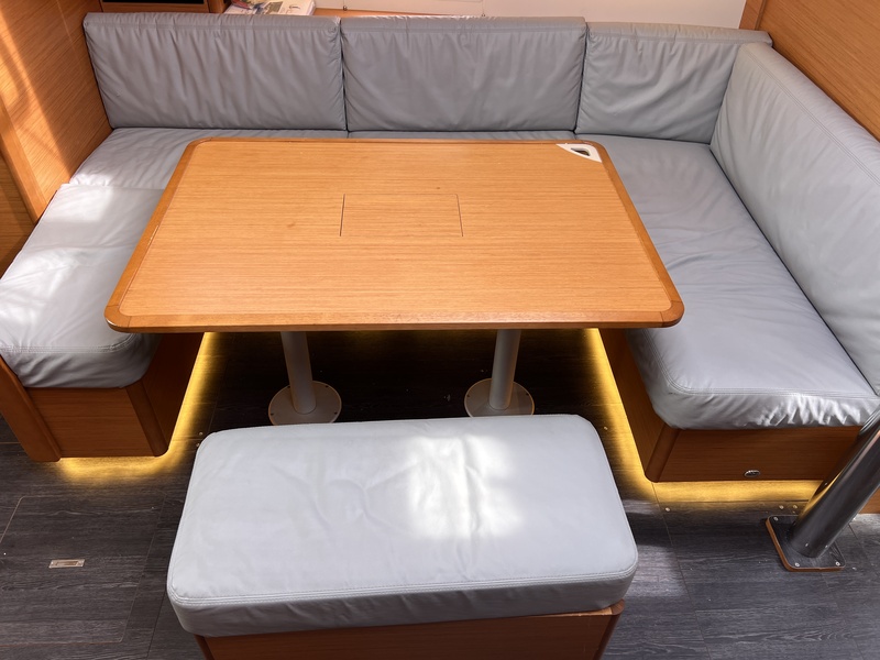 Dufour 430 GL — foto 15 van 63