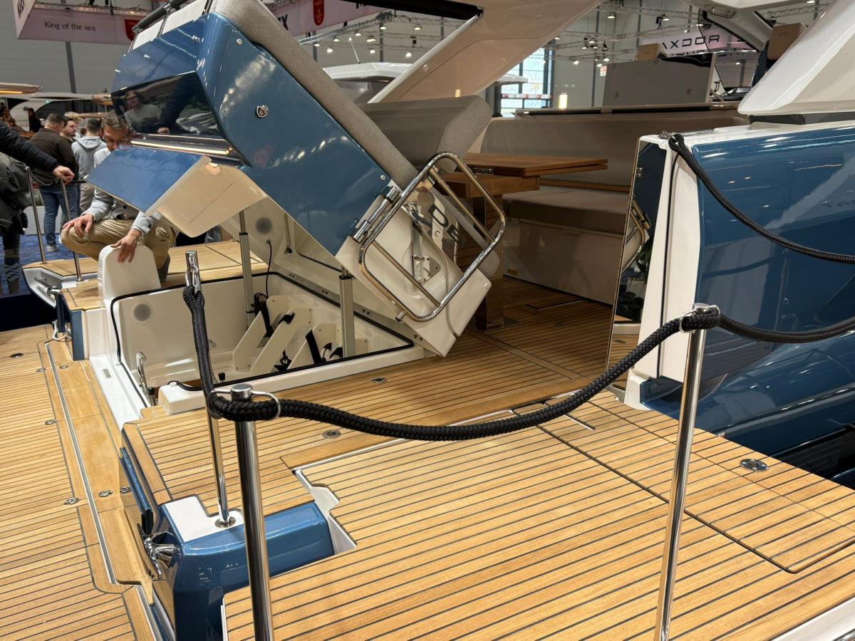 Jeanneau DB43 — foto 3 van 41