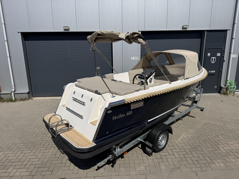 Maxima 600 — foto 2 van 12