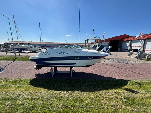 Glastron GS 269 Sportboot — foto 1 van 9