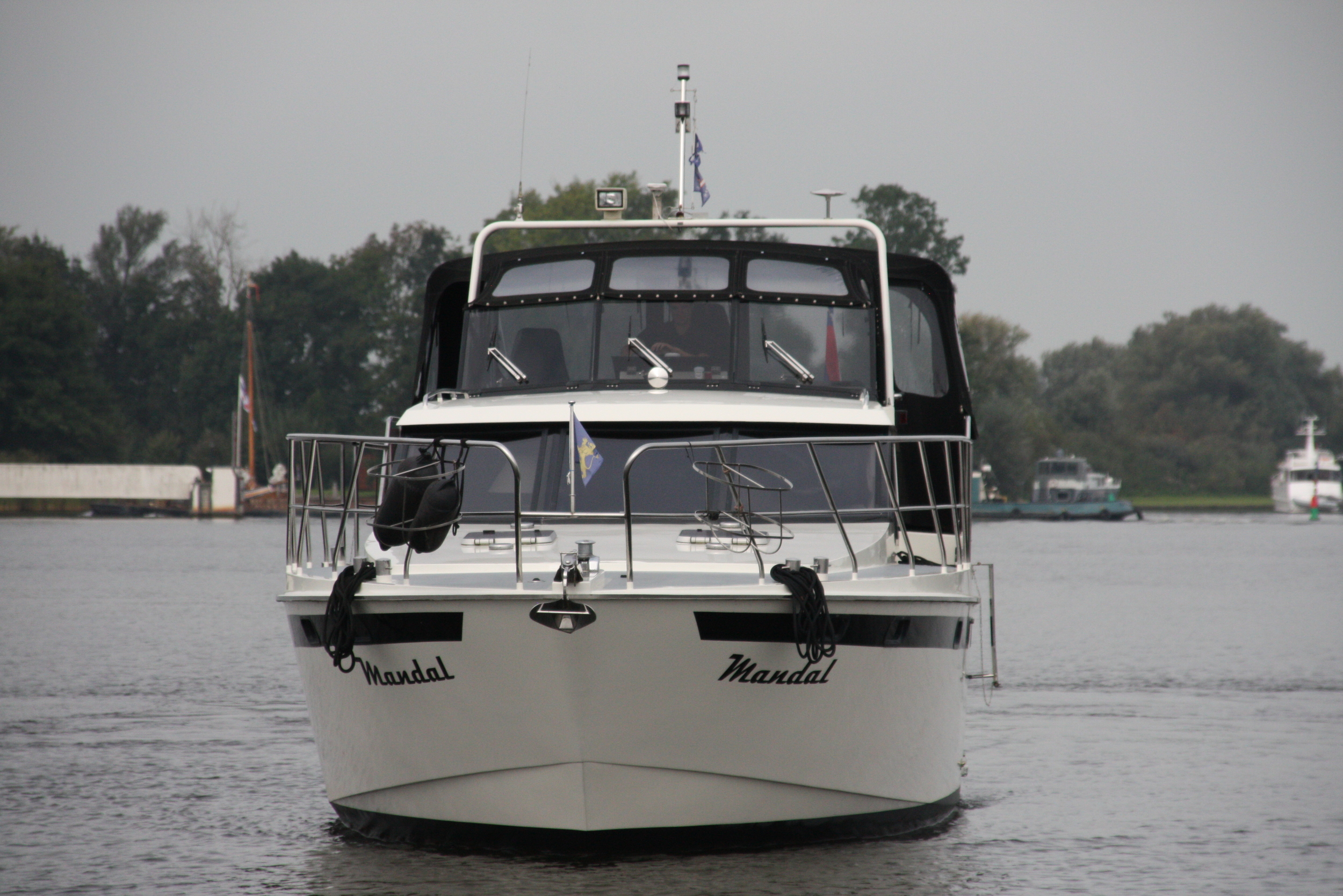 Vripack Catfish 1400 — foto 6 van 27