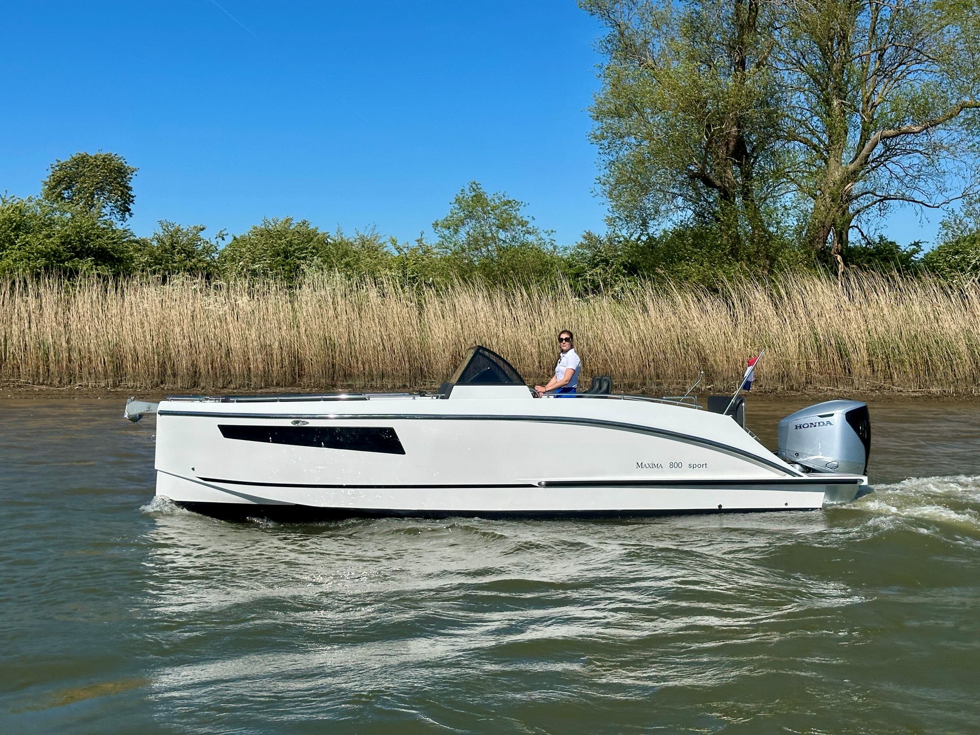 Maxima Boats 800 sport met een Honda 250 pk — foto 6 van 18