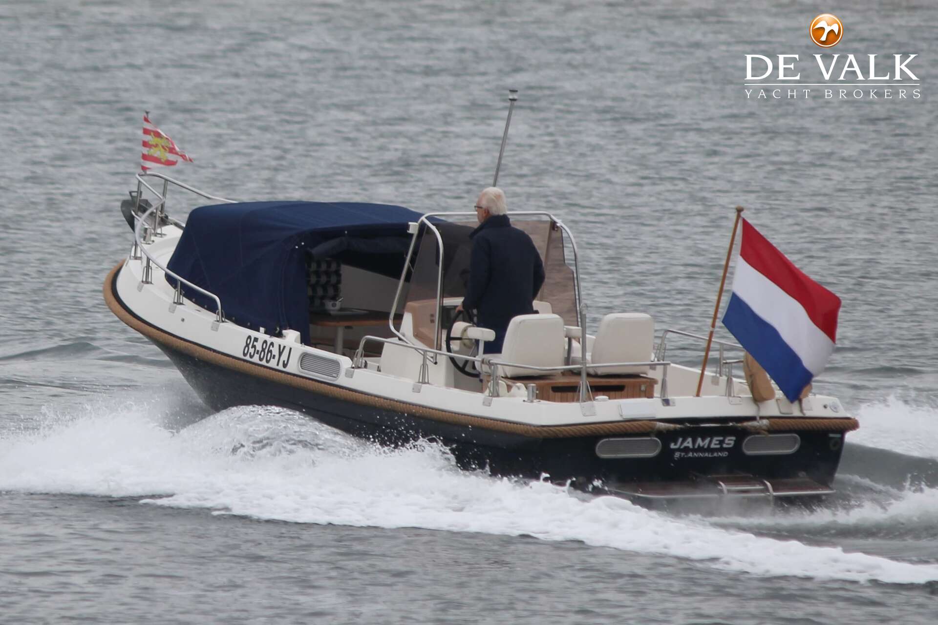 Bellus 750 — foto 3 van 28