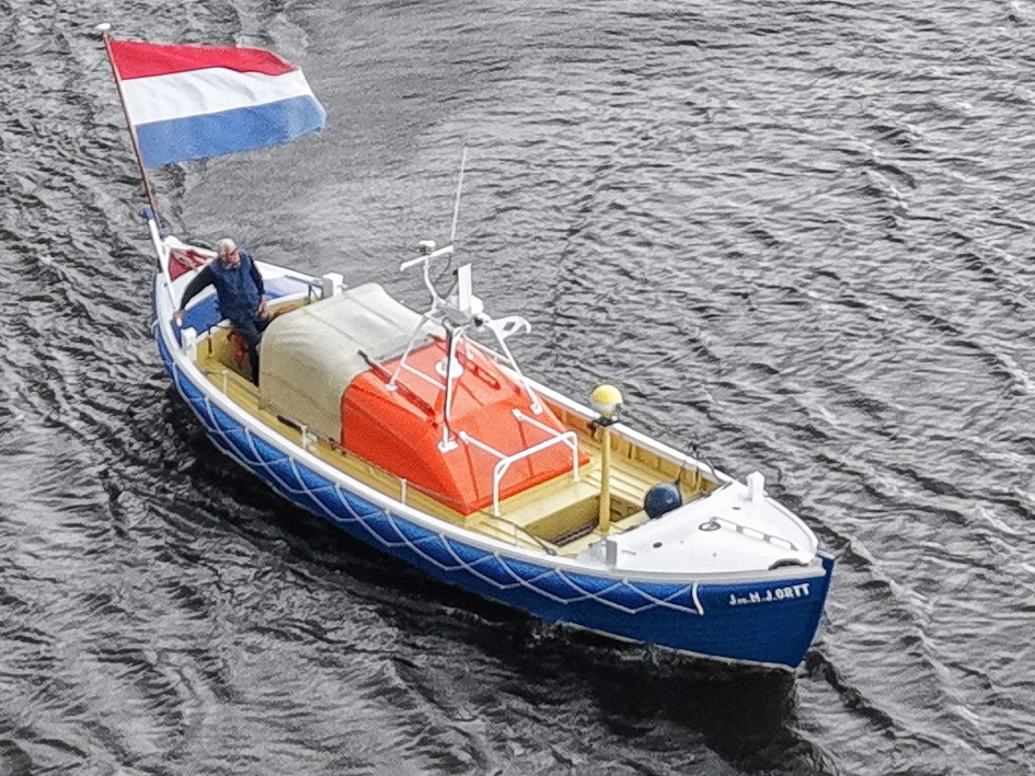 Voormalig Strand reddingboot 10.32 — foto 8 van 36