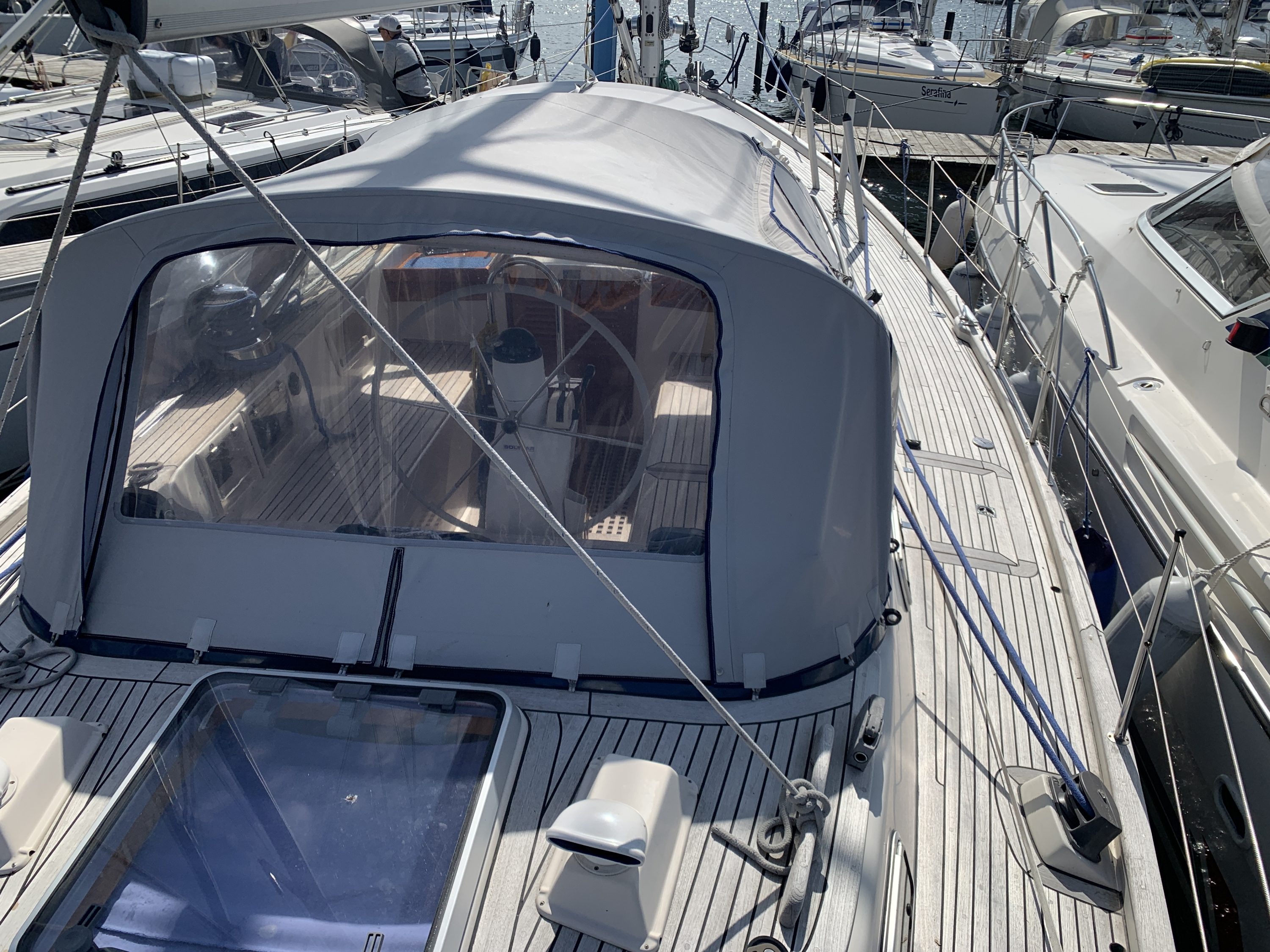 Hallberg-Rassy 42 — foto 9 van 77