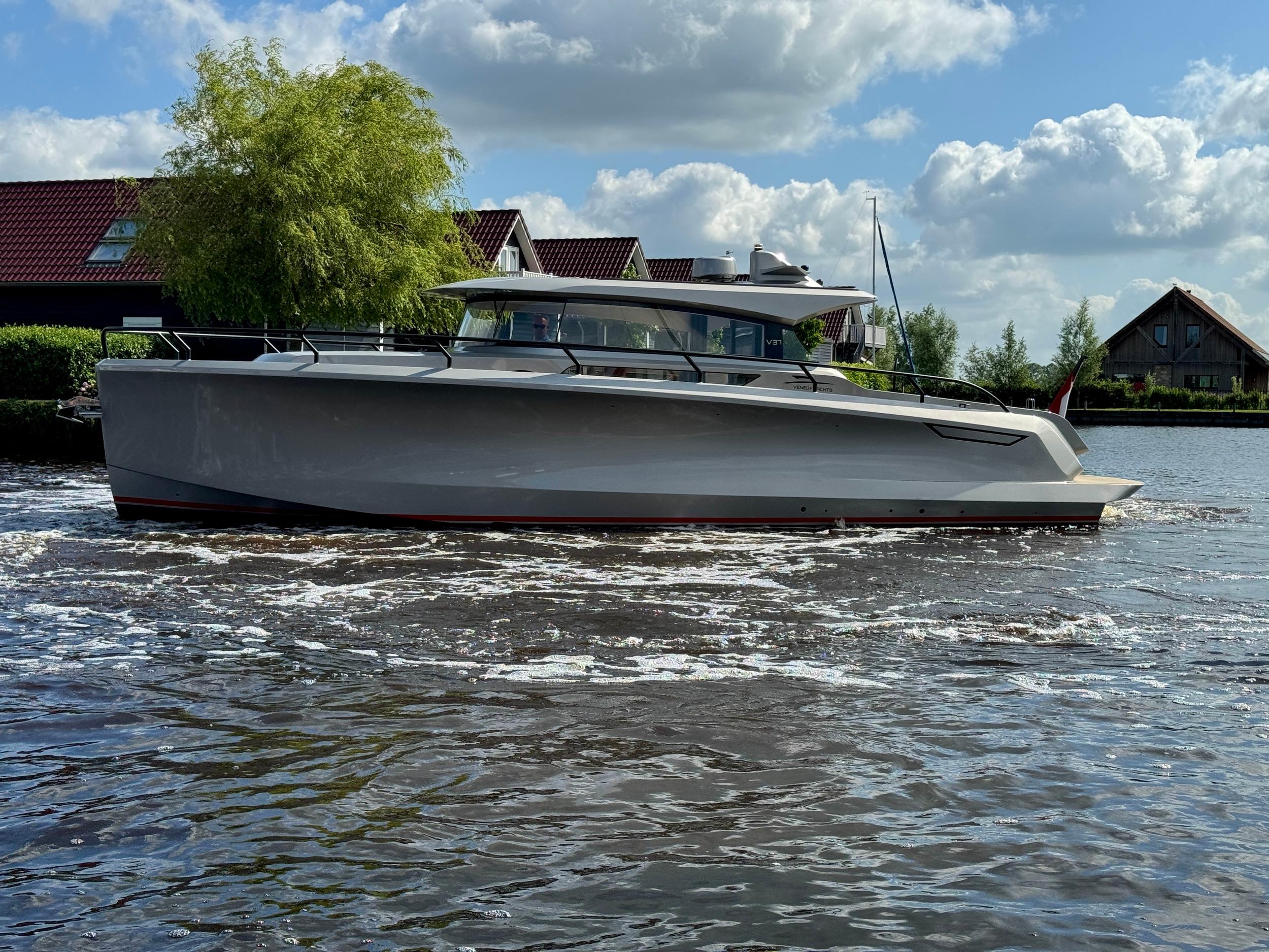 Venegy V37 — foto 18 van 55