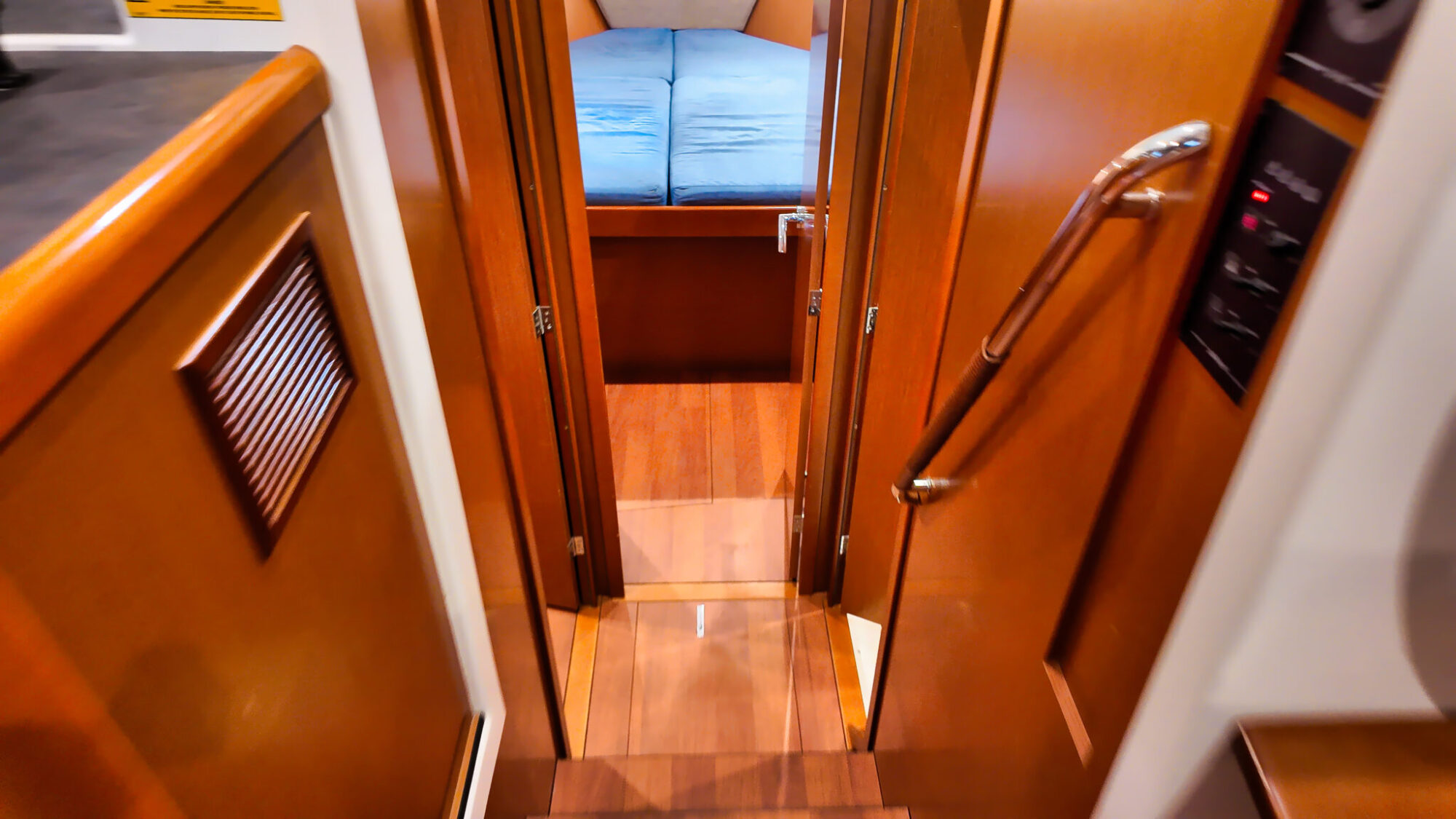 Beneteau Swift Trawler 34 Flybridge — foto 26 van 52