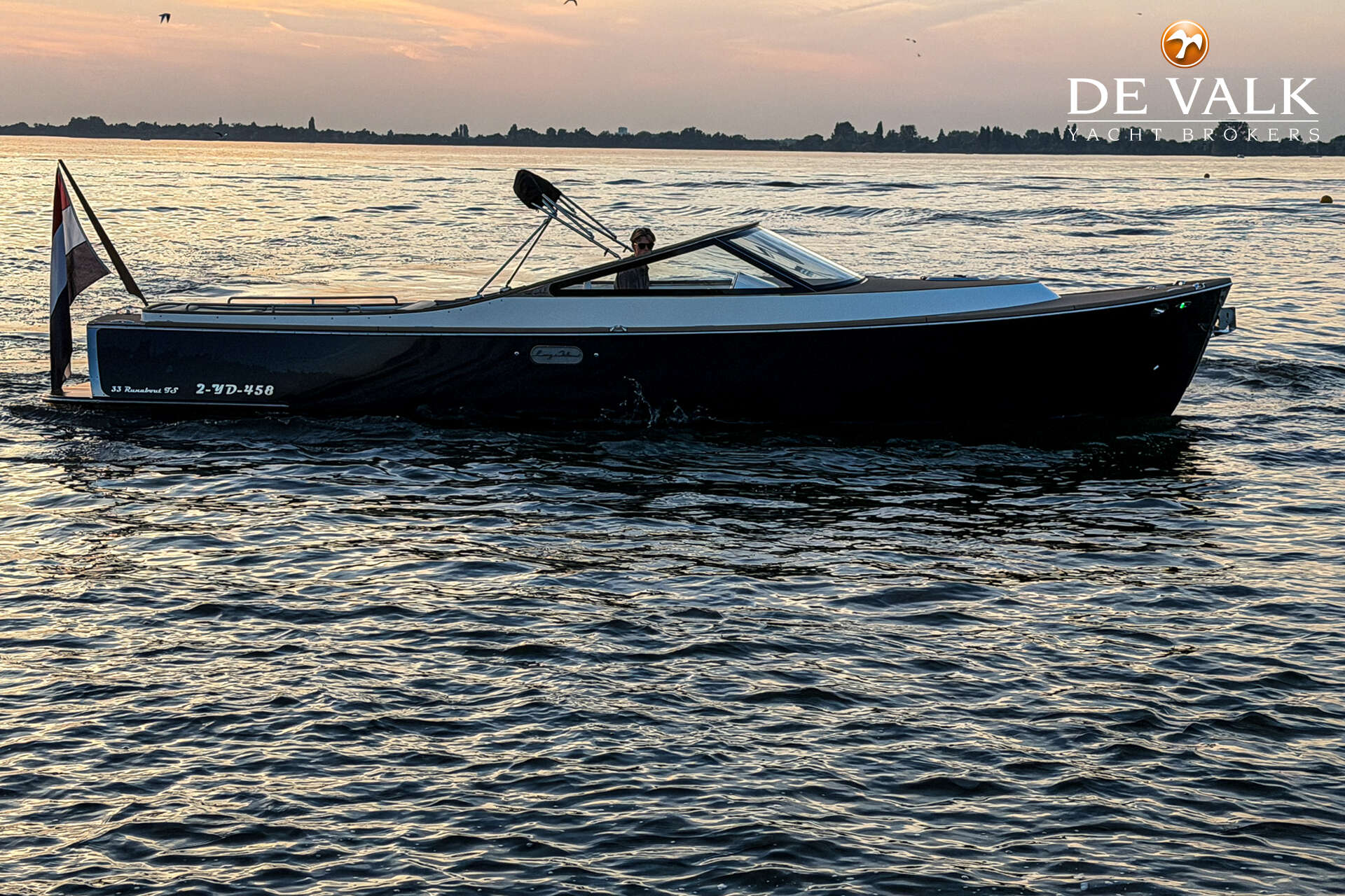 Long Island 33 Runabout — foto 3 van 30