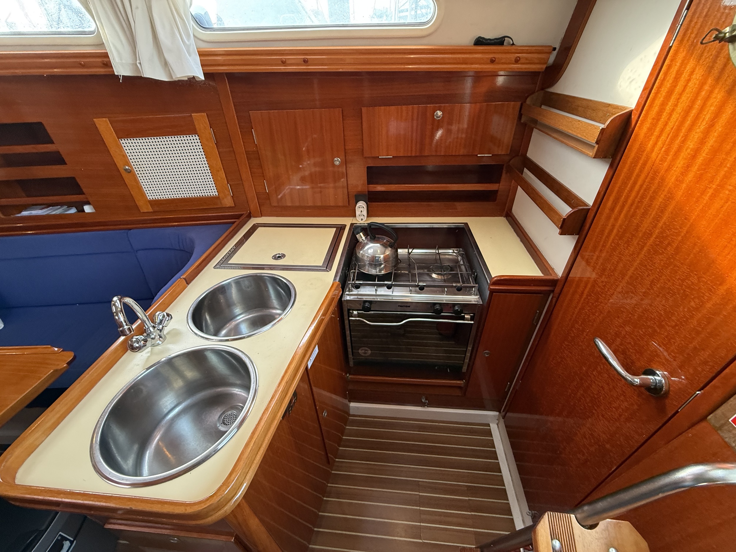 Hanse 341 — foto 6 van 27