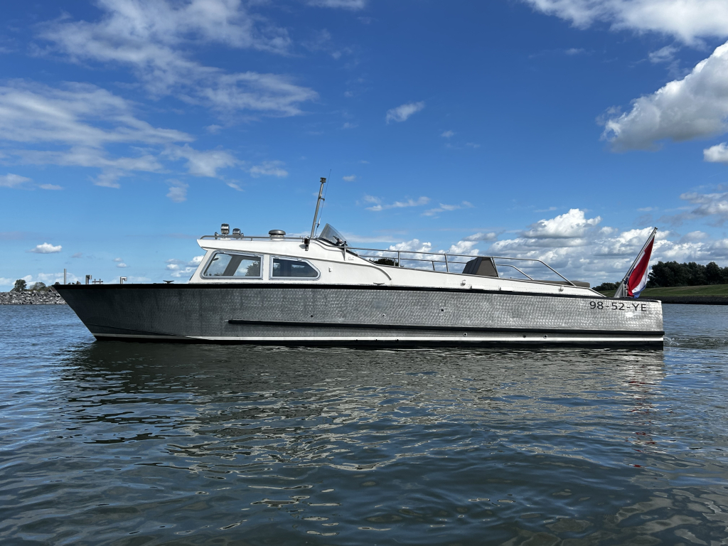 Patrouille vaartuig 1100 Met ruim zonnedek! — foto 7 van 54