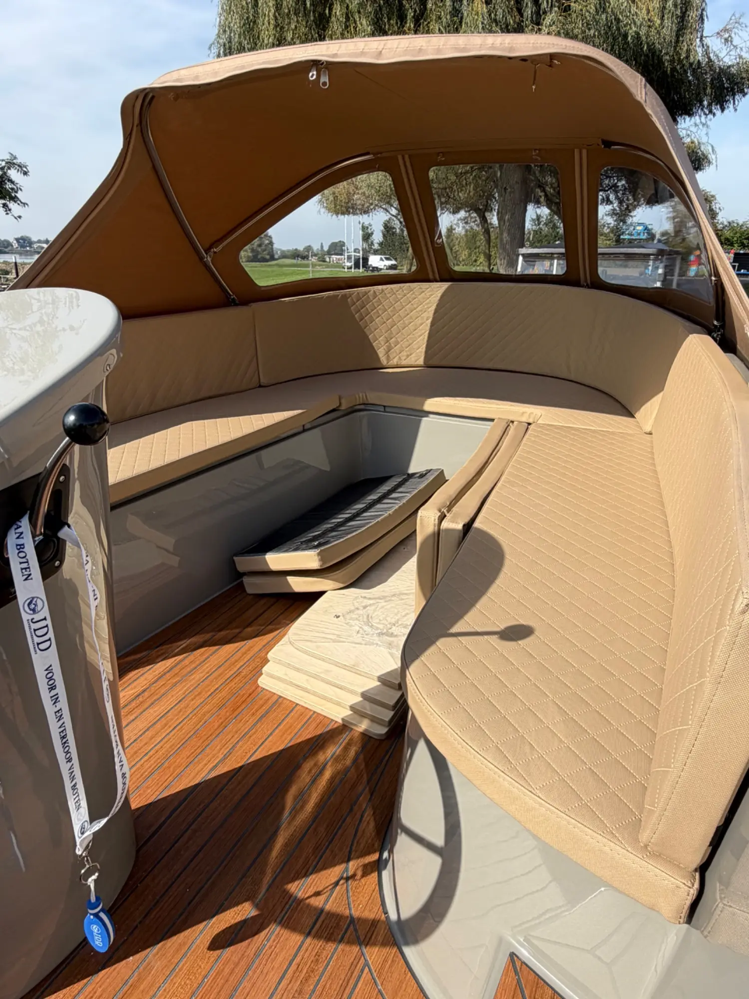 Maassloep 570 demo! 10 vaar uren van €21.950,- voor € 19.950,- — foto 5 van 13