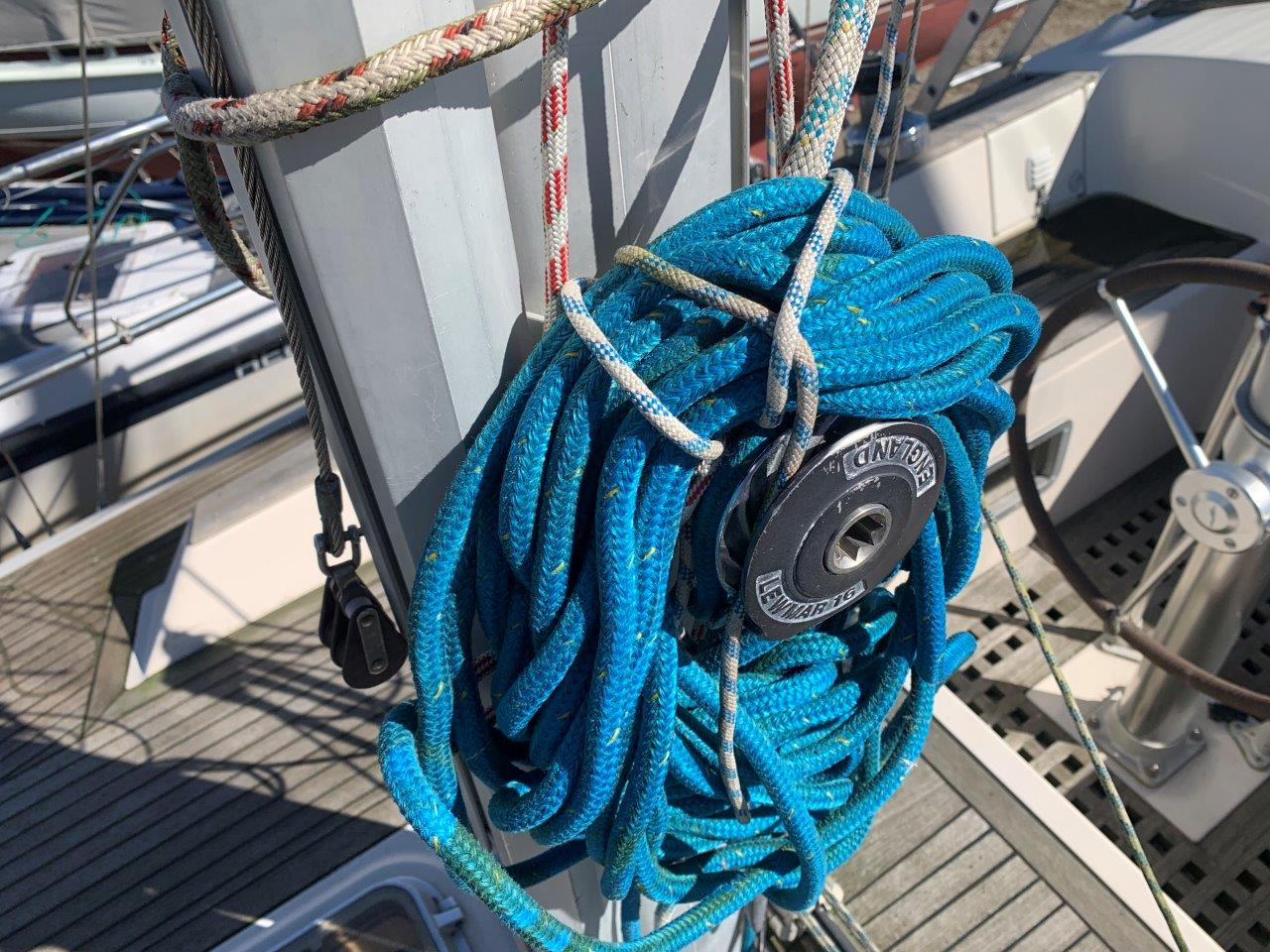 Beneteau Evasion 37 — foto 36 van 133