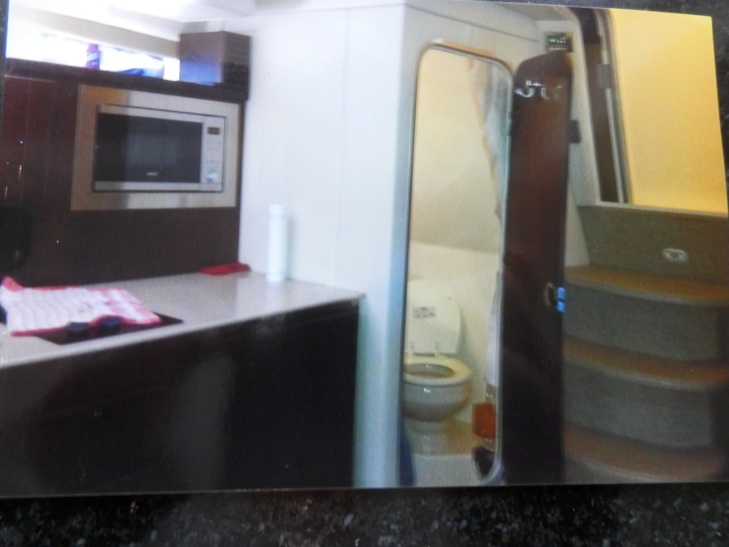 Bayliner 325 SB — foto 18 van 19