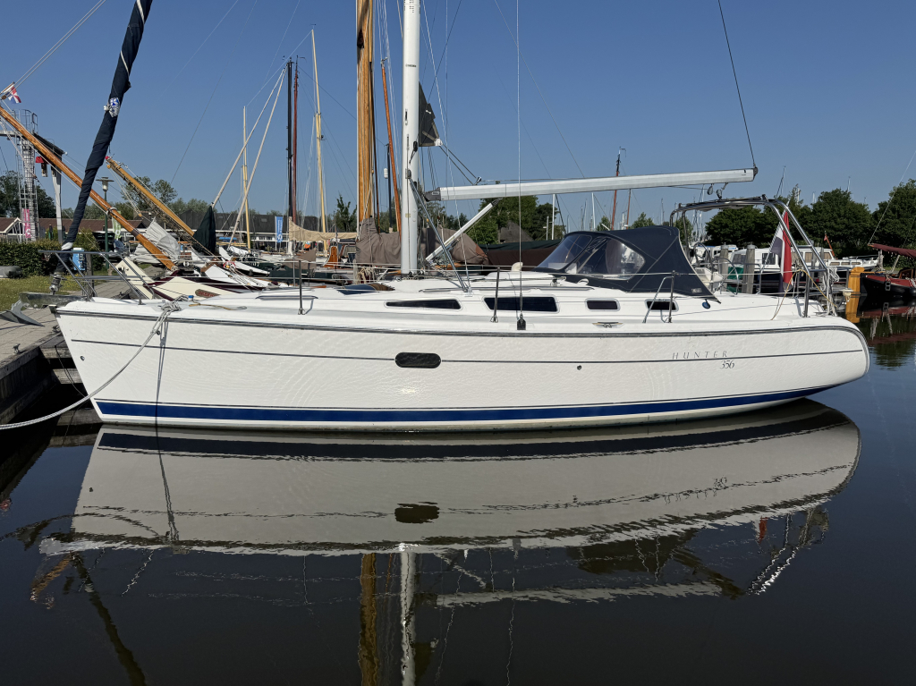 Hunter 356 — foto 57 van 72
