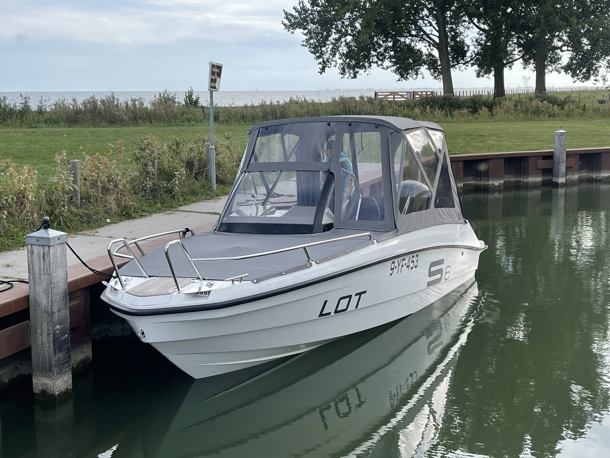 Finnmaster S6 Met Yamaha 150pk (uit 2020) — foto 29 van 29