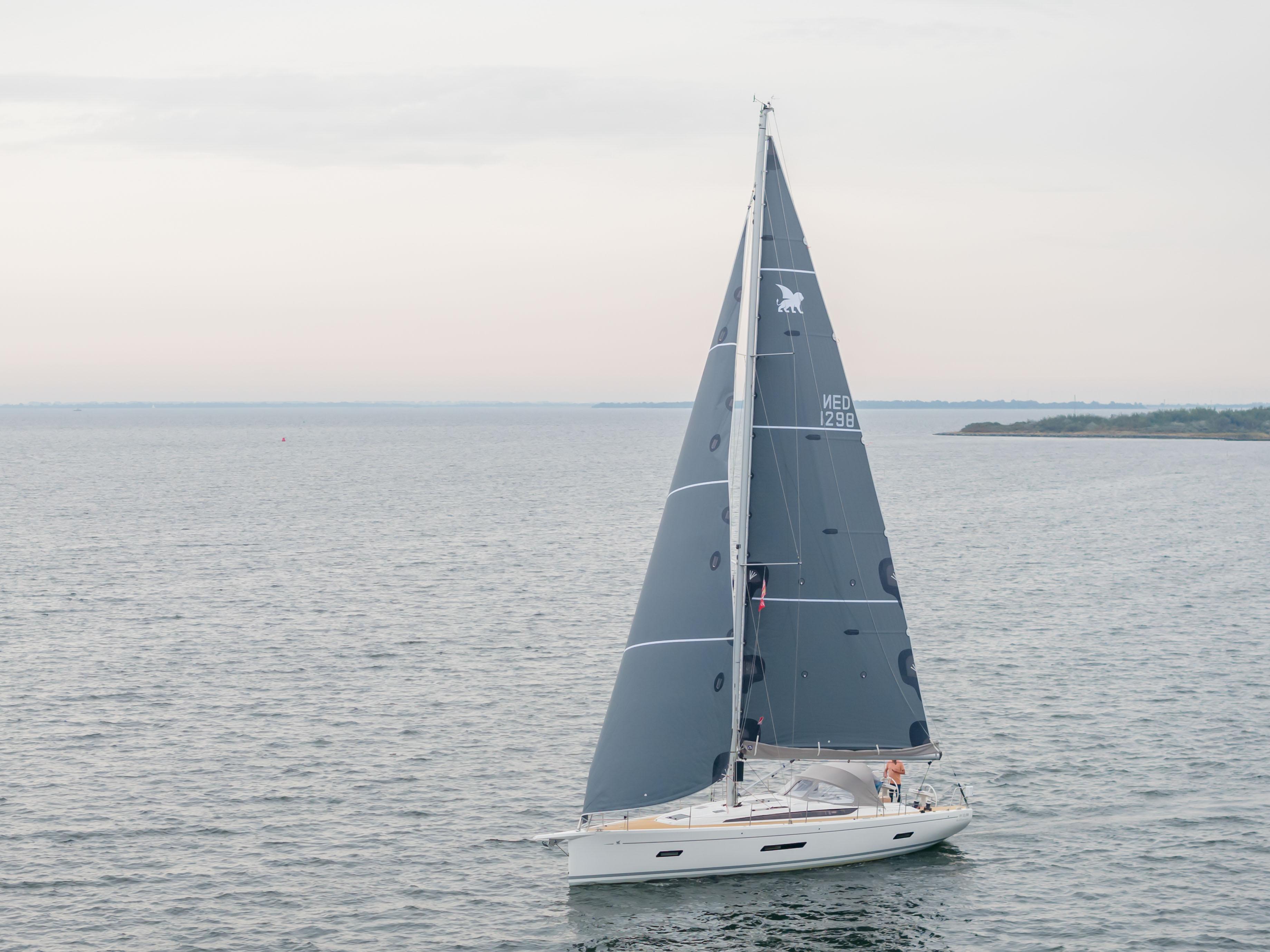 Italia Yachts 12.98 — foto 6 van 11