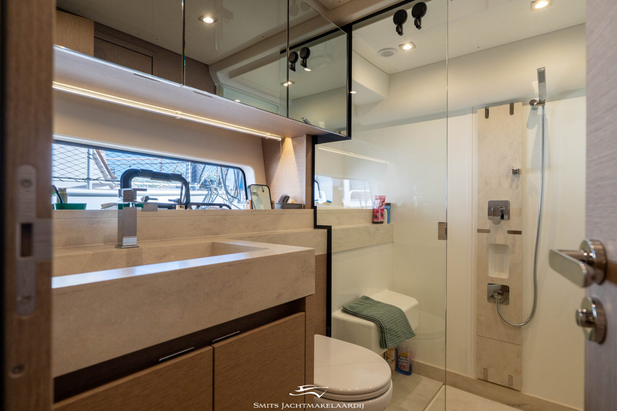 Prestige 590 Flybridge — foto 72 van 154