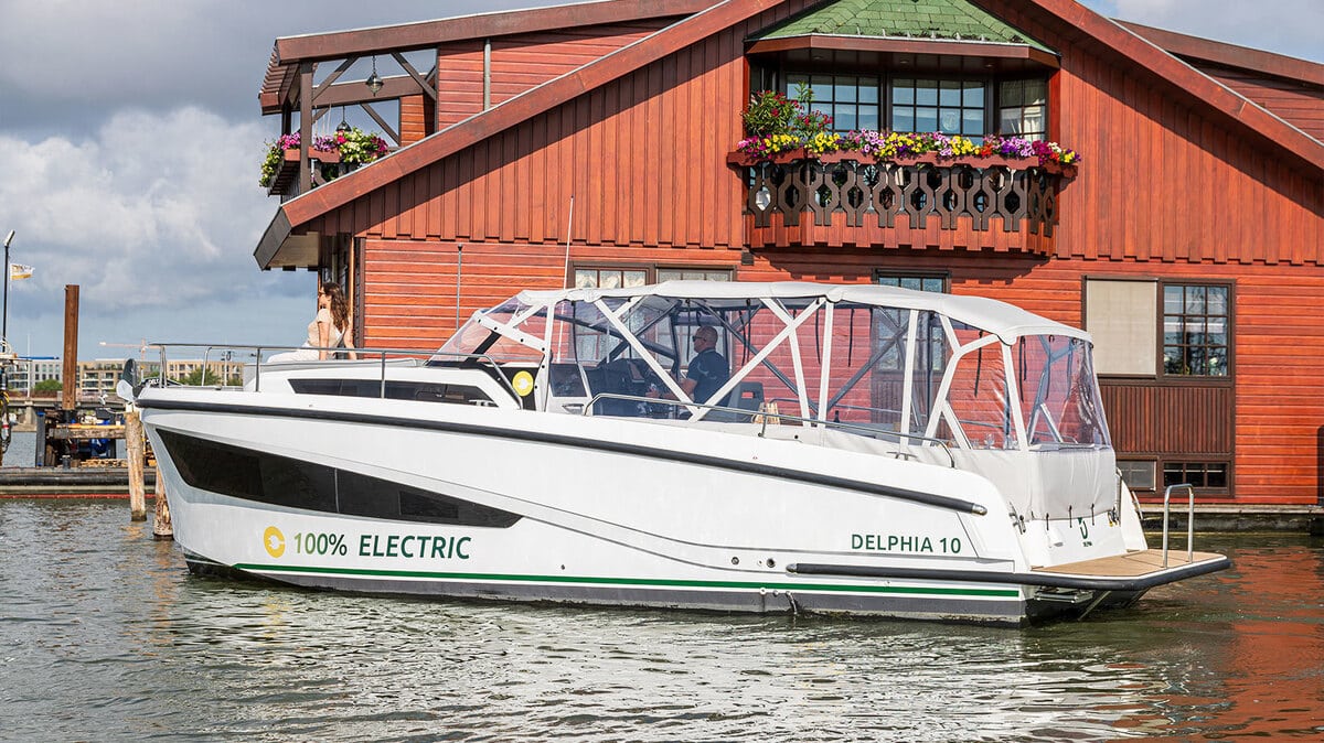 Delphia Yachts 10 Lounge Electric DEMO, direct verkrijgbaar en vaarklaar. (PRIJSVERLAGING!!) — foto 7 van 12