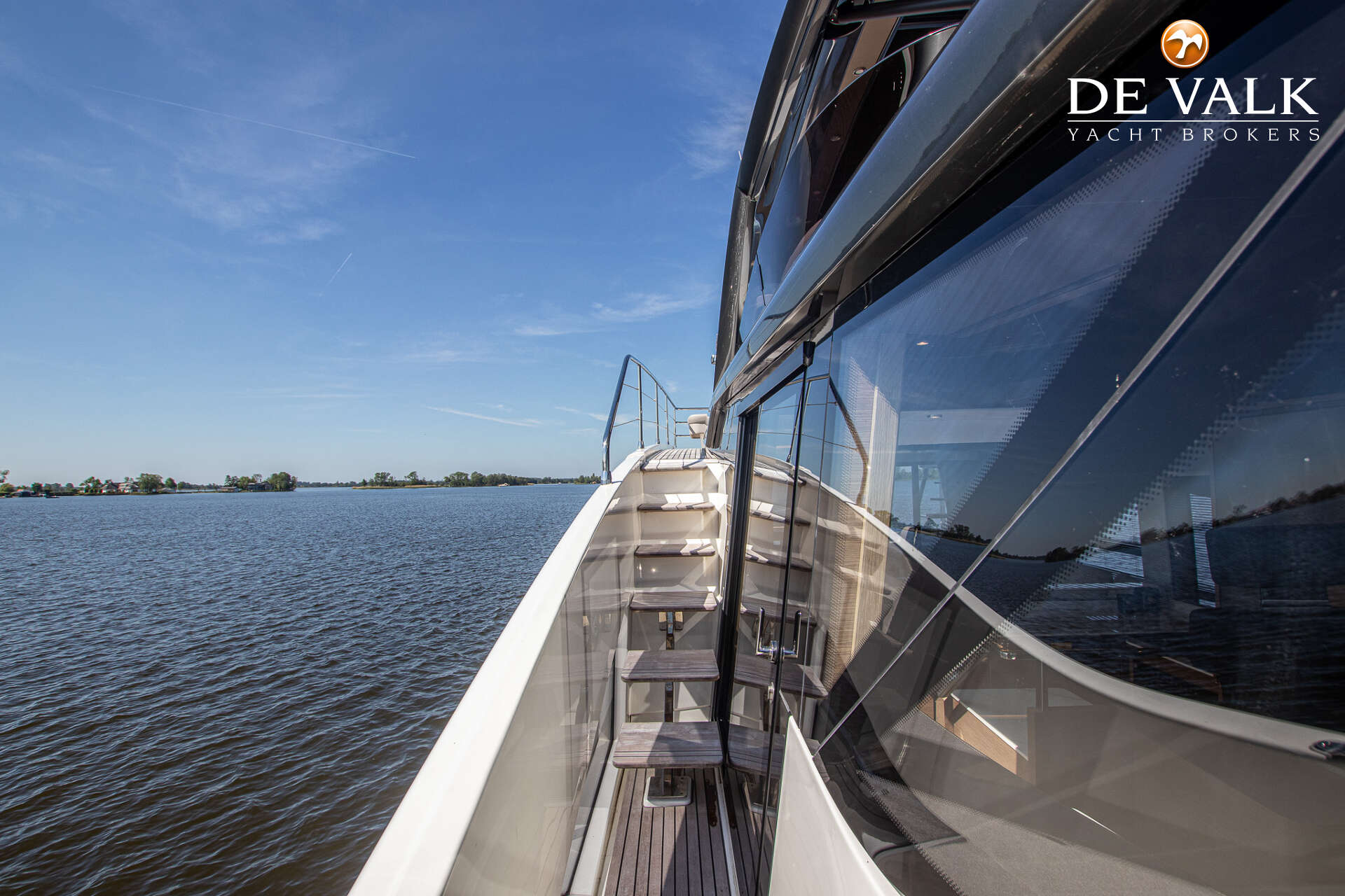 Prestige X70 — foto 12 van 44