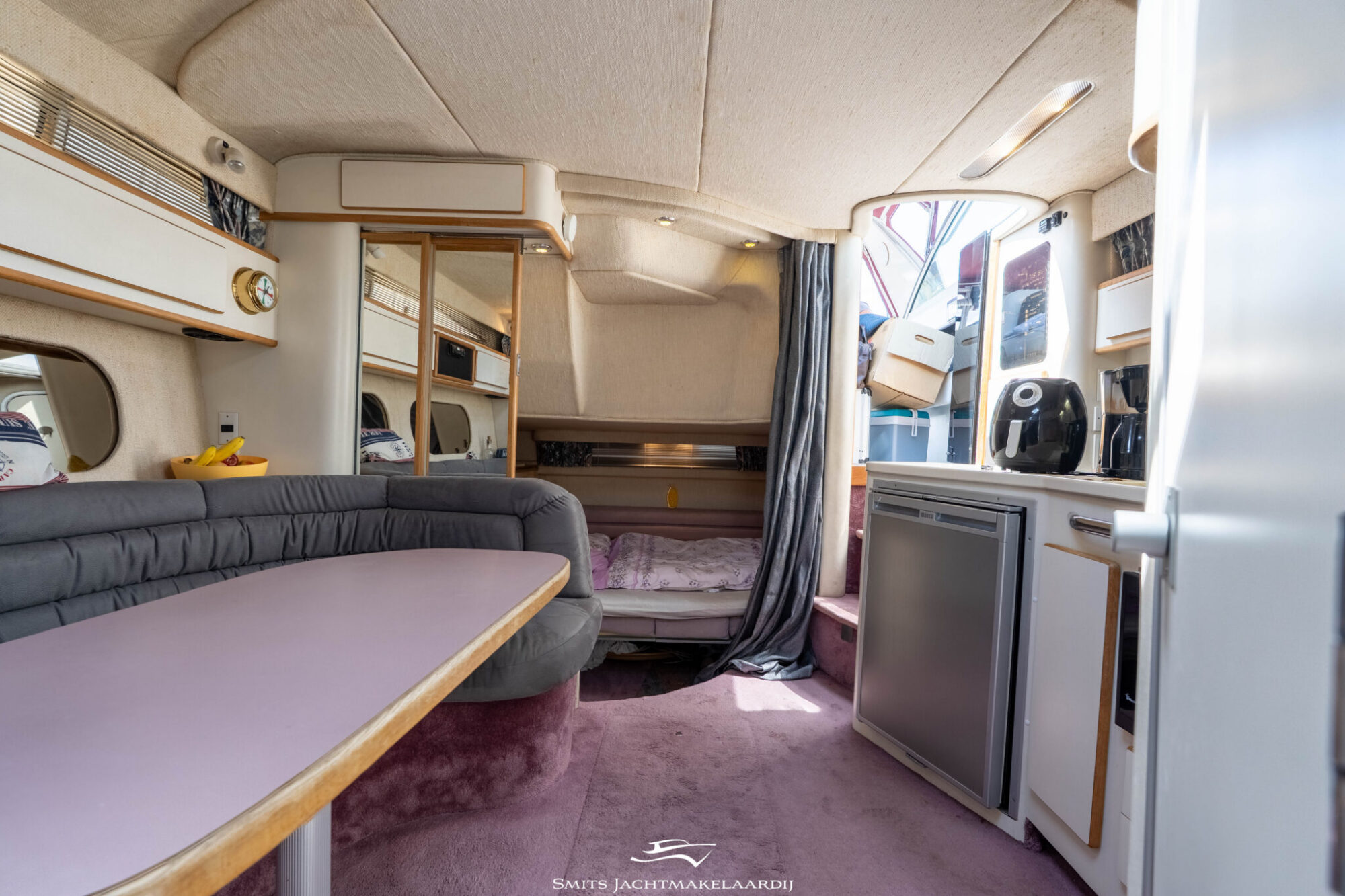 Sea Ray 370 Express Cruiser — foto 17 van 59
