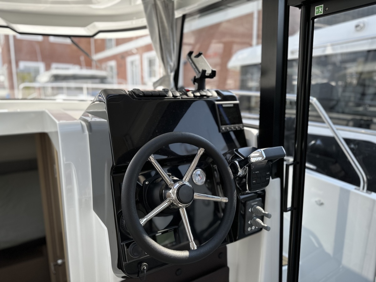 Delphia Yachts Delphia 10 Sedan ELEKTRISCH — foto 8 van 12