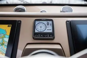 Prestige 560S — foto 100 van 239