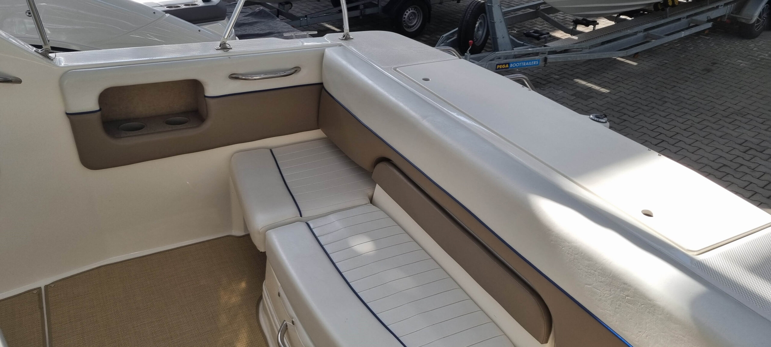 Bayliner 222 Classic Cruiser — foto 8 van 11