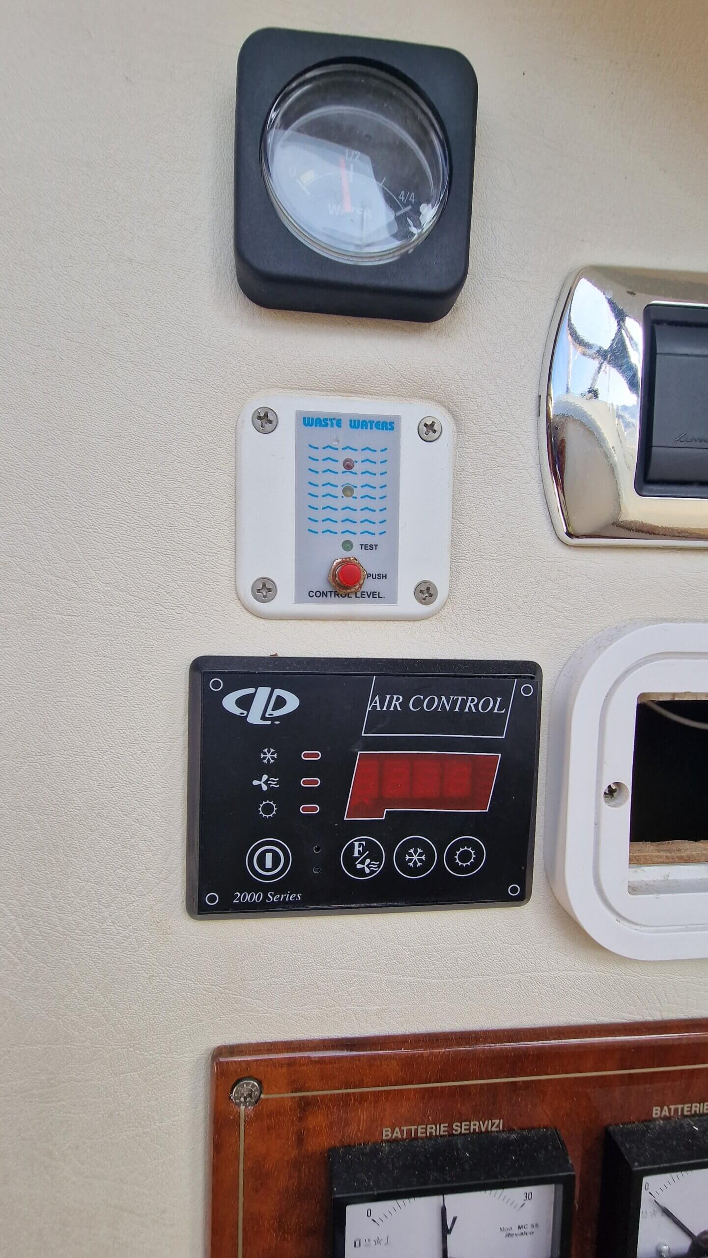 Innovazioni Progetti 43 Mira - BluYachting — foto 11 van 12