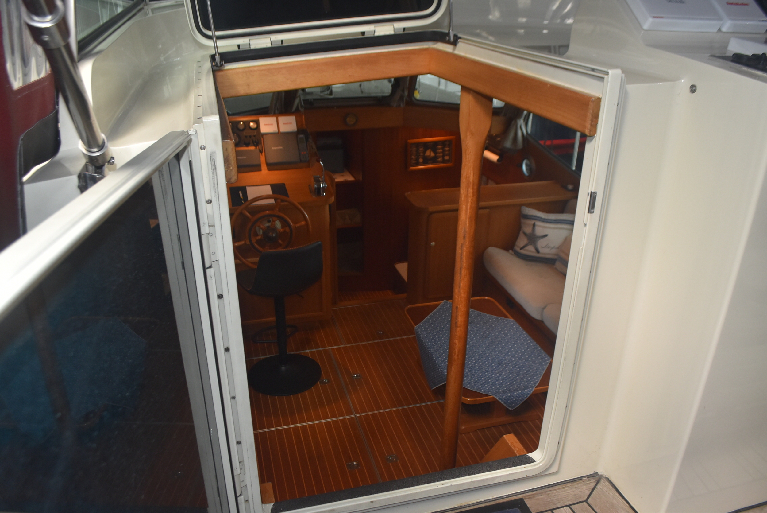 Linssen 380 AC — foto 9 van 22