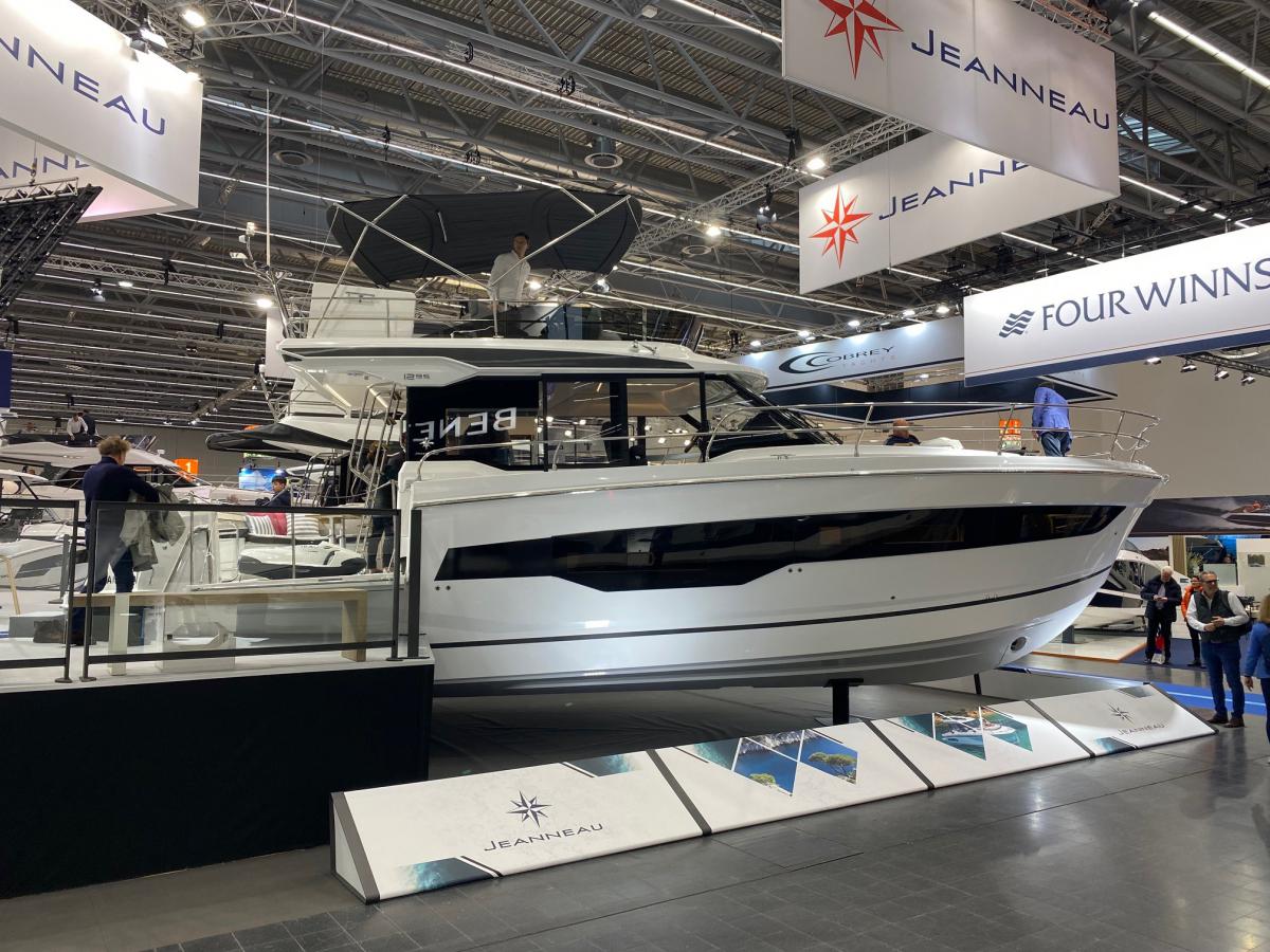 Jeanneau 1295 FLY — foto 2 van 29