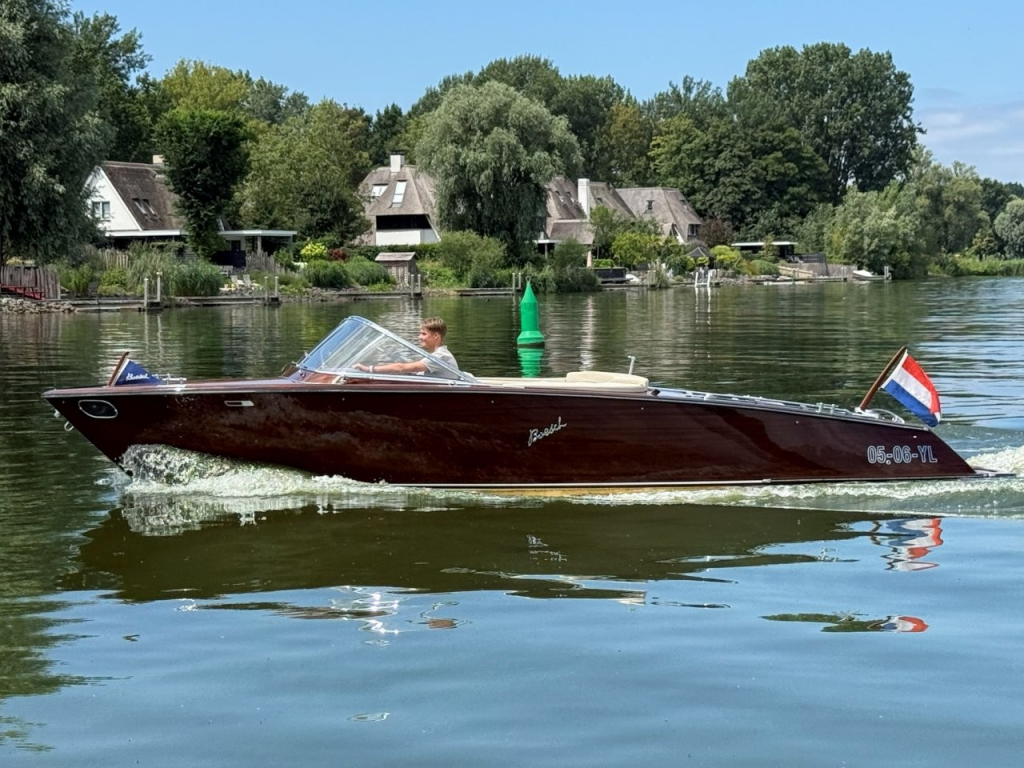 Boesch 750 Portofino De Luxe